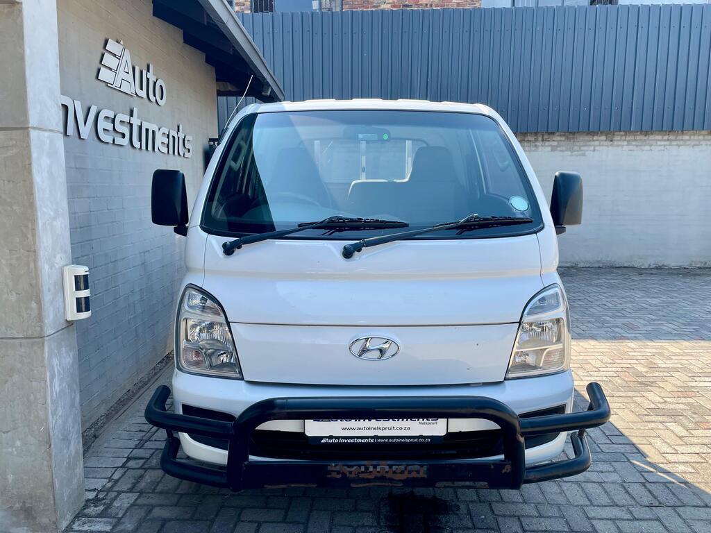 HYUNDAI H100 / BAKKIE H100 2.6D A/C F/C D/S - 2