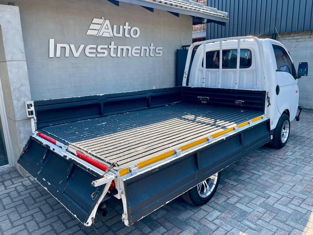 HYUNDAI H100 / BAKKIE H100 2.6D A/C F/C D/S - 5