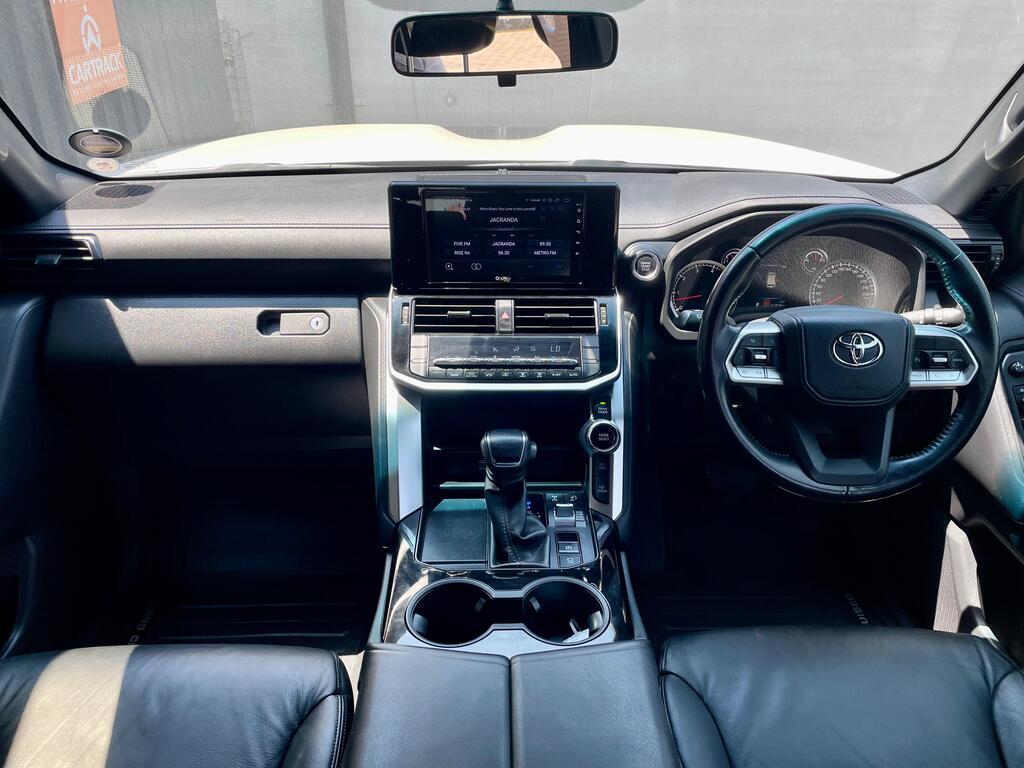 TOYOTA LAND CRUISER LANDCRUISER 300 V6 3.3D GX-R - 11