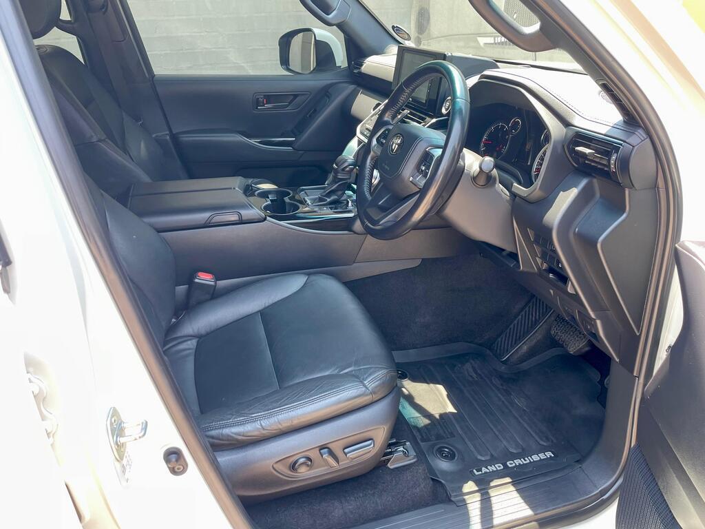 TOYOTA LAND CRUISER LANDCRUISER 300 V6 3.3D GX-R - 18