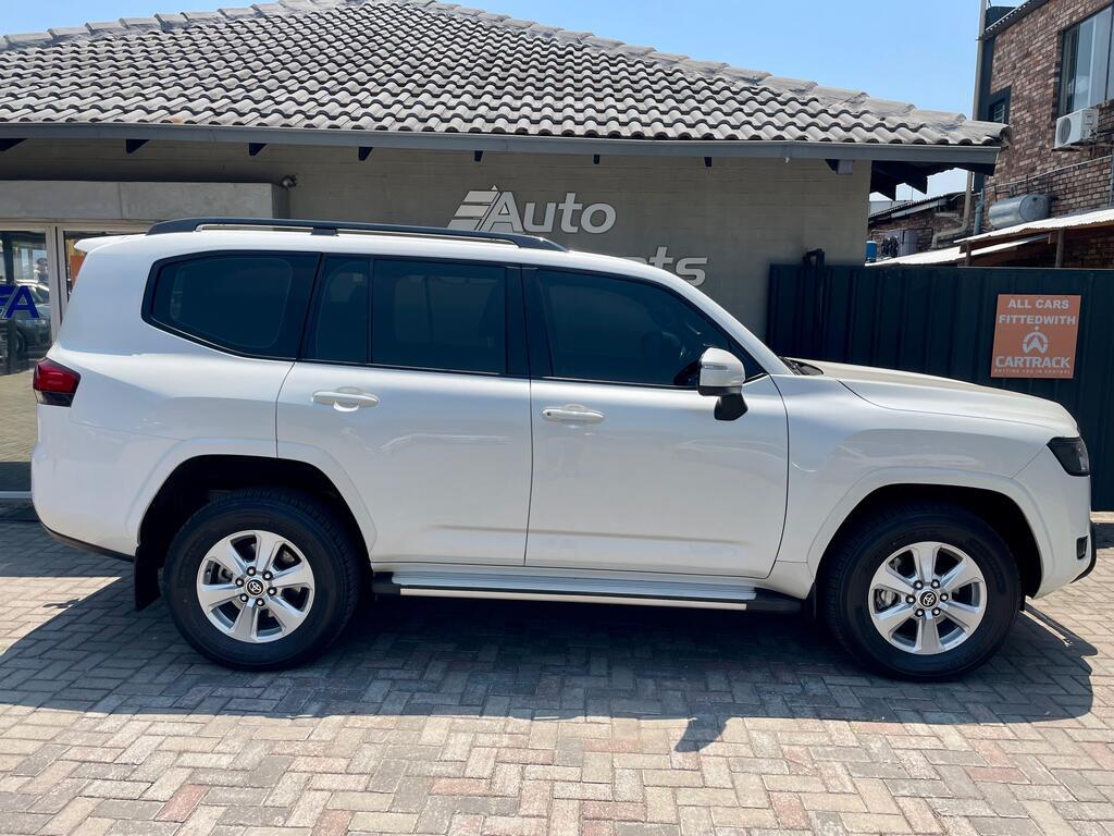 TOYOTA LAND CRUISER LANDCRUISER 300 V6 3.3D GX-R - 4