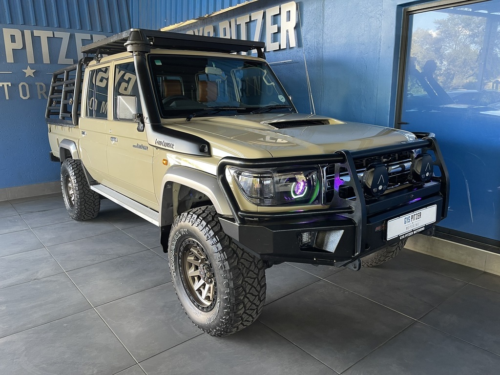 2023 Toyota LAND CRUISER 79 LAND CRUISER 79 4.5D P/U D/C photo
