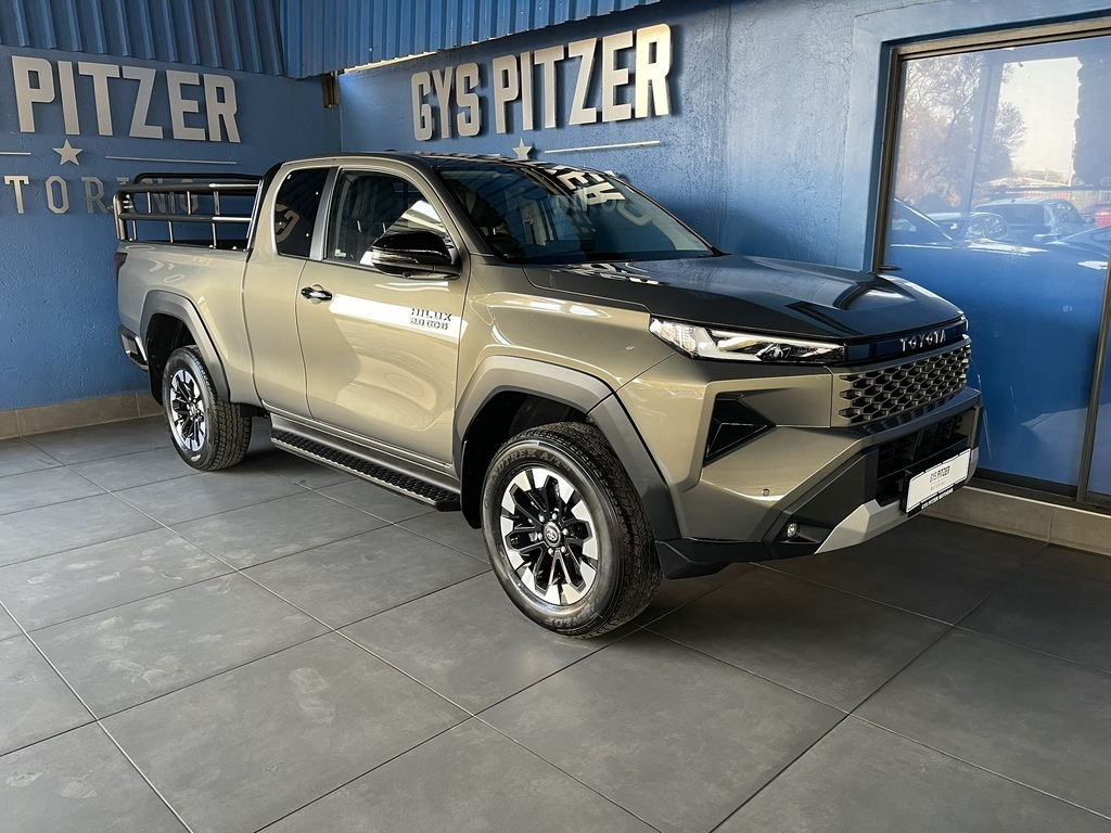 2026 TOYOTA HILUX HILUX 2.8 GD-6 RB RAIDER X 4X4 A/T P/U XTRA CAB