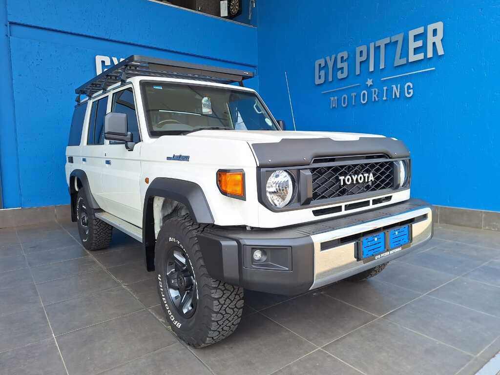 2025 Toyota LAND CRUISER 76 for sale