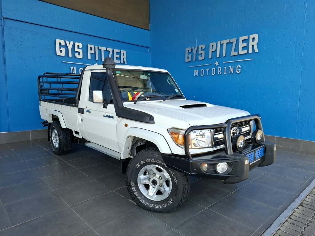2022 TOYOTA LAND CRUISER PICK UP LAND CRUISER 79 4.5D P/U S/C