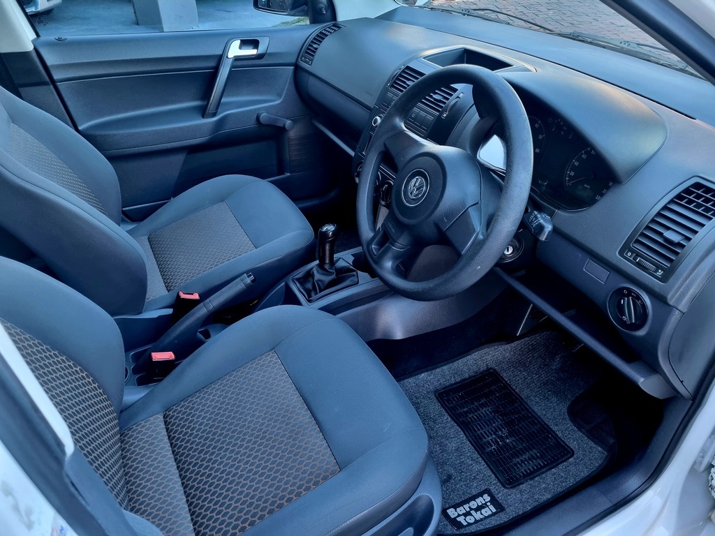 VOLKSWAGEN POLO VIVO GP Auto