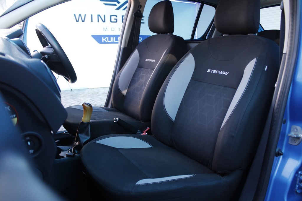 2015 RENAULT SANDERO, Blue, 144137Kms, Manual, Hatchback, Petrol, R99 900, Wingfield CYD