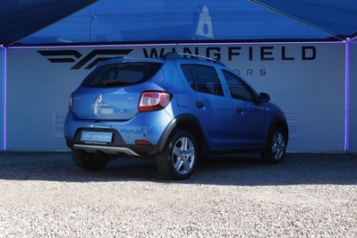 2015 RENAULT SANDERO, Blue, 144137Kms, Manual, Hatchback, Petrol, R99 900, Wingfield CYD