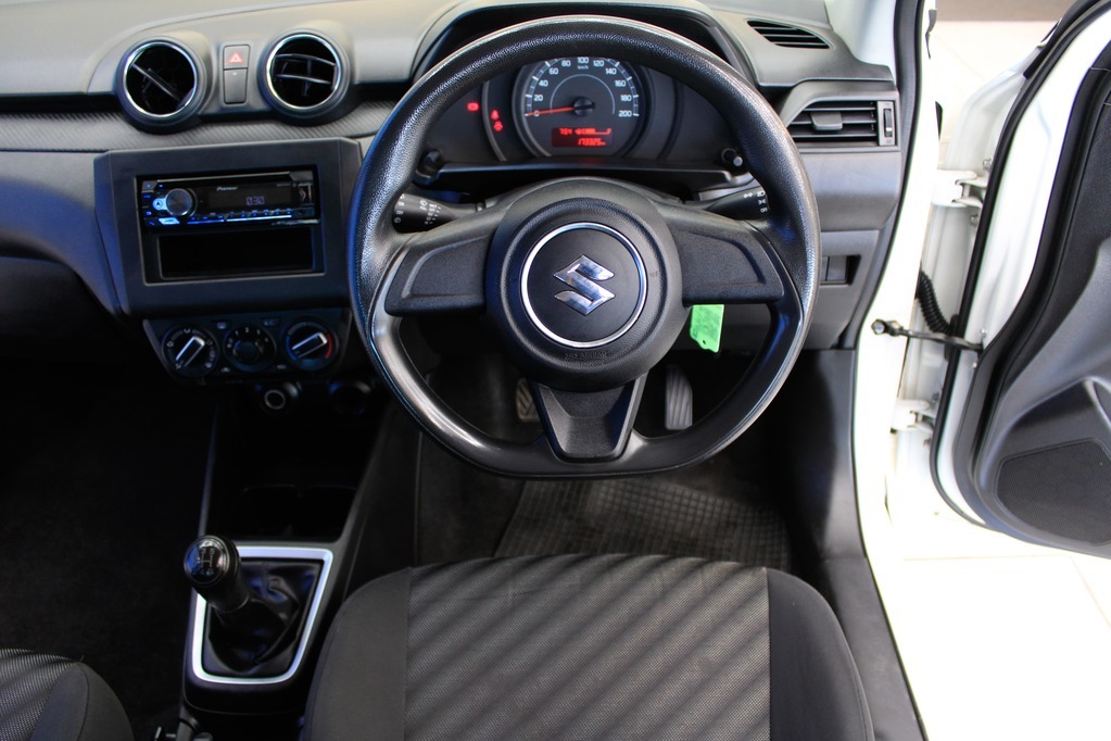 2019 SUZUKI SWIFT, White, 172974Kms, Manual, Hatchback, Petrol, R119 900, Wingfield CYD