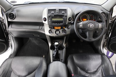 2012 TOYOTA RAV 4, Silver, 273714Kms, Manual, SUV, Diesel, R149 900, Wingfield CYD