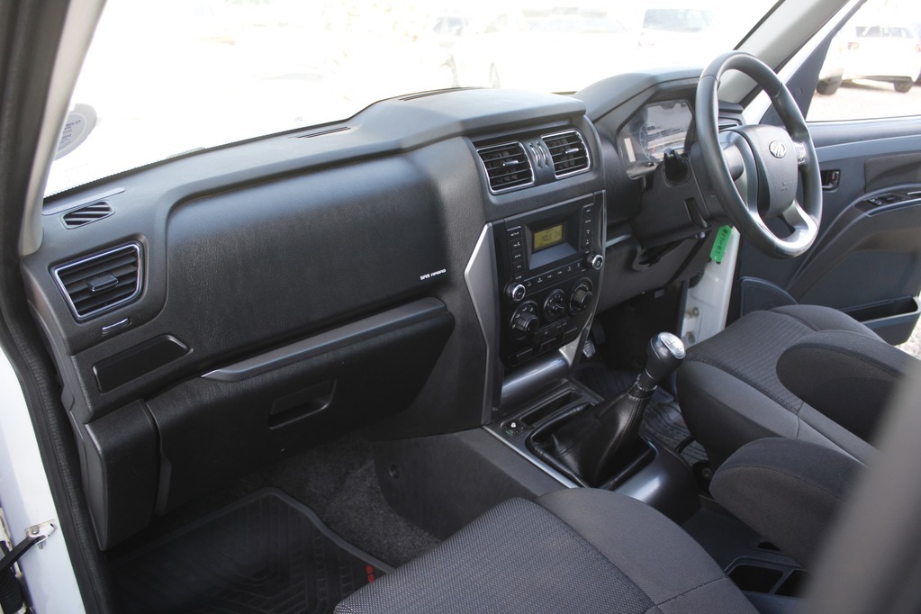 2022 MAHINDRA PIK UP, White, 141150Kms, Manual, Bakkie Single Cab, Diesel, R199 900, Wingfield CYD