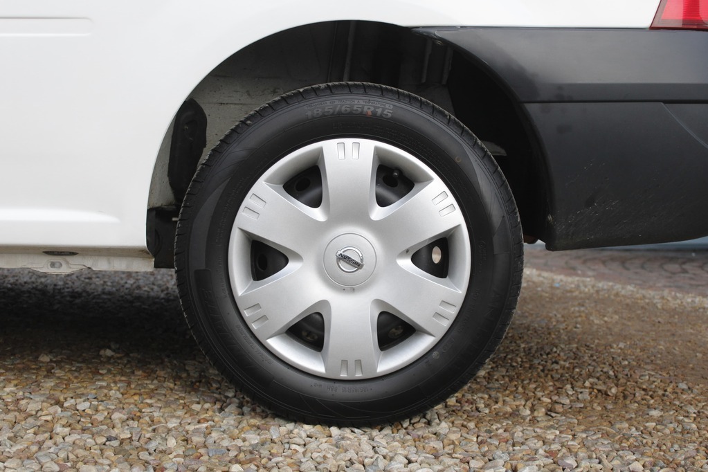 2024 NISSAN NP200, White, 114925Kms, Manual, Bakkie Single Cab, Petrol, R179 900, Wingfield CYD