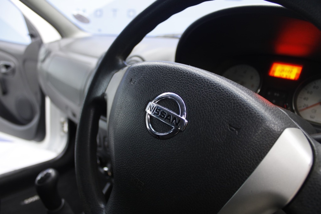 2024 NISSAN NP200, White, 114925Kms, Manual, Bakkie Single Cab, Petrol, R179 900, Wingfield CYD