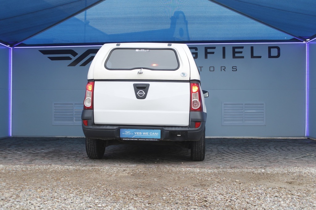 2024 NISSAN NP200, White, 114925Kms, Manual, Bakkie Single Cab, Petrol, R179 900, Wingfield CYD