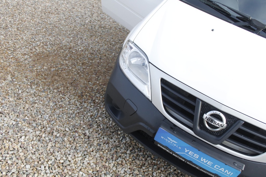 2024 NISSAN NP200, White, 114925Kms, Manual, Bakkie Single Cab, Petrol, R179 900, Wingfield CYD