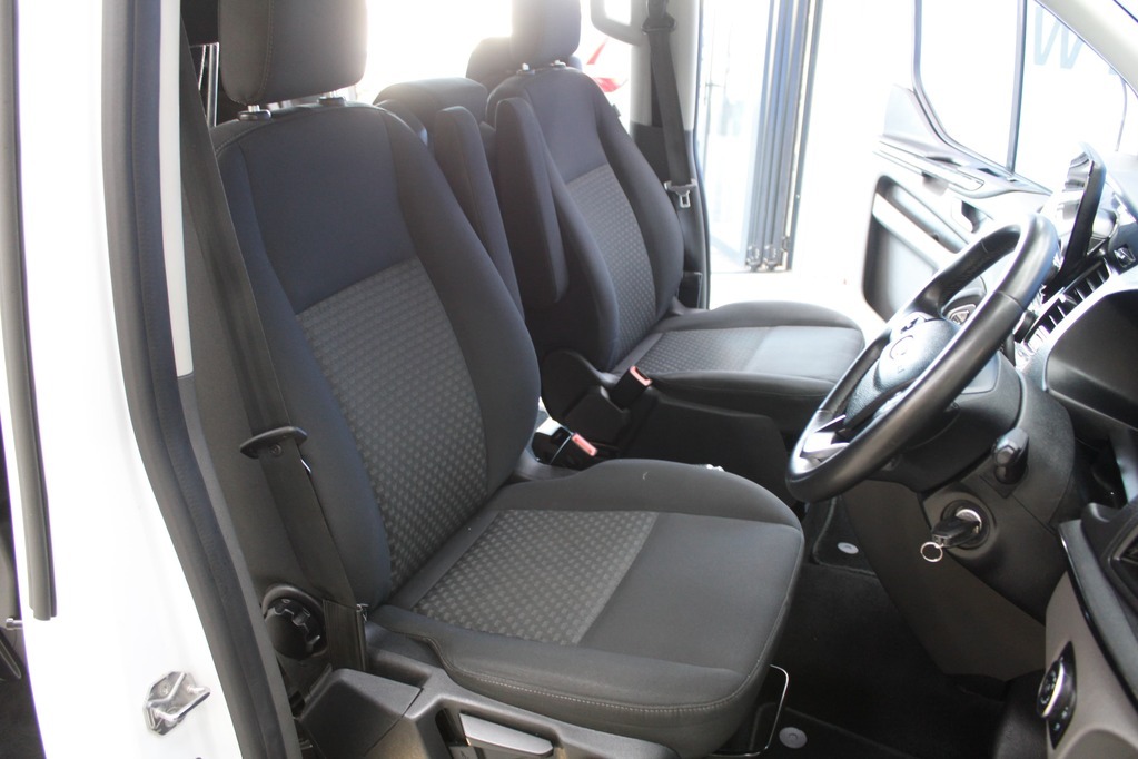 2024 FORD TOURNEO, White, 78678Kms, Automatic, Commercial, Diesel, R599 900, Wingfield CYD