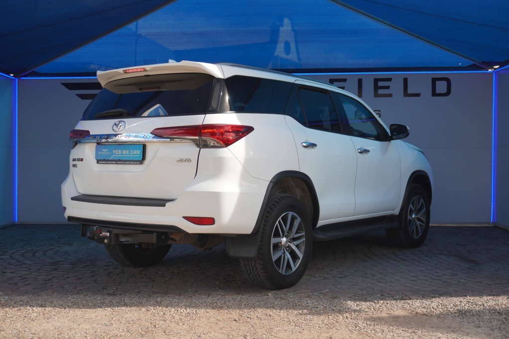 2020 TOYOTA FORTUNER, White, 124369Kms, Automatic, SUV, Diesel, R539 900, Wingfield CYD
