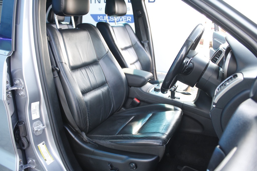 2014 JEEP GRAND CHEROKEE, Silver, 240639Kms, Automatic, SUV, Diesel, R149 900, Wingfield CYD