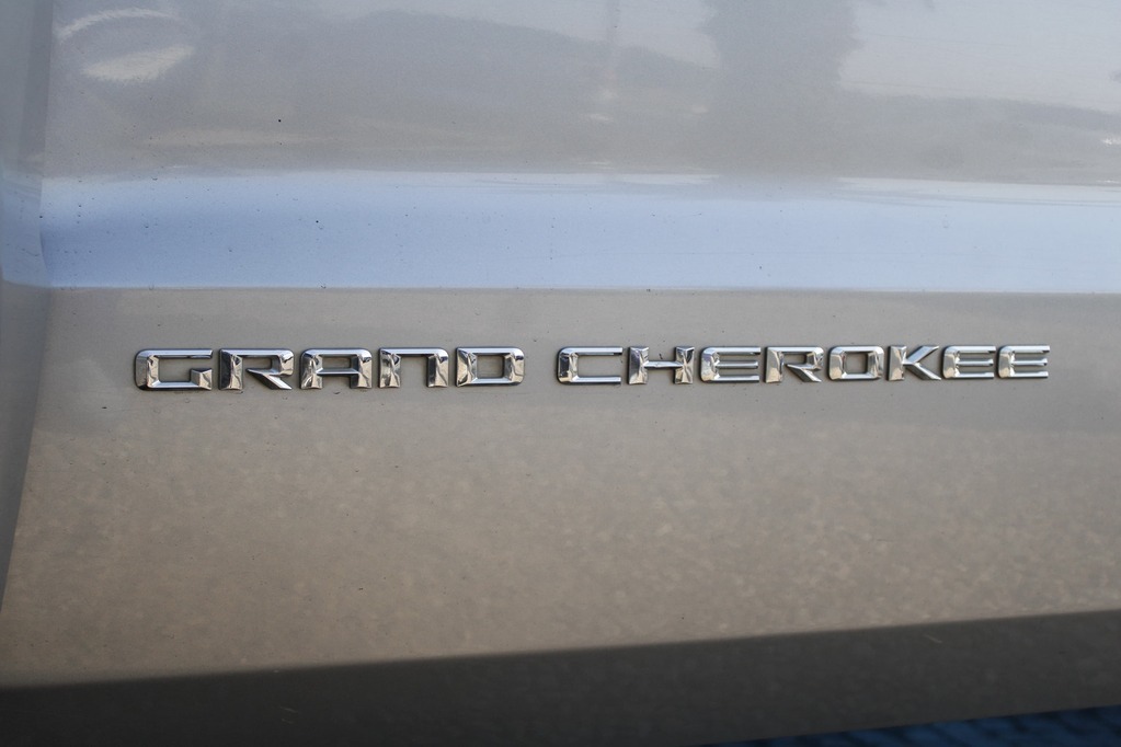 2014 JEEP GRAND CHEROKEE, Silver, 240639Kms, Automatic, SUV, Diesel, R149 900, Wingfield CYD