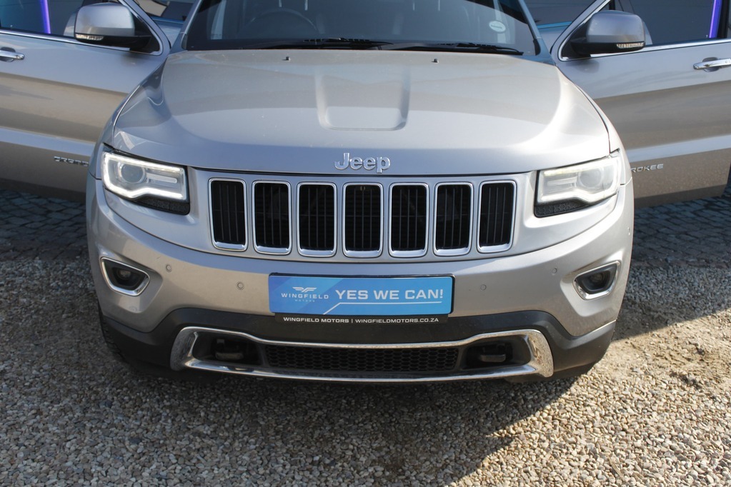 2014 JEEP GRAND CHEROKEE, Silver, 240639Kms, Automatic, SUV, Diesel, R149 900, Wingfield CYD