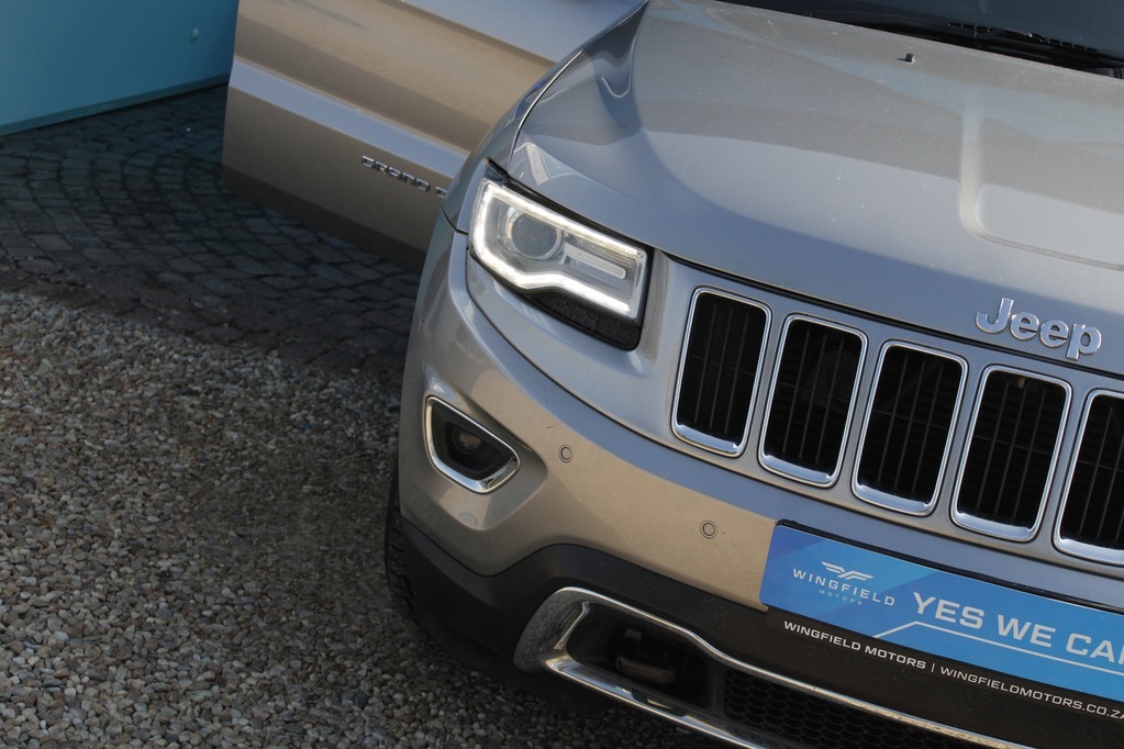 2014 JEEP GRAND CHEROKEE, Silver, 240639Kms, Automatic, SUV, Diesel, R149 900, Wingfield CYD