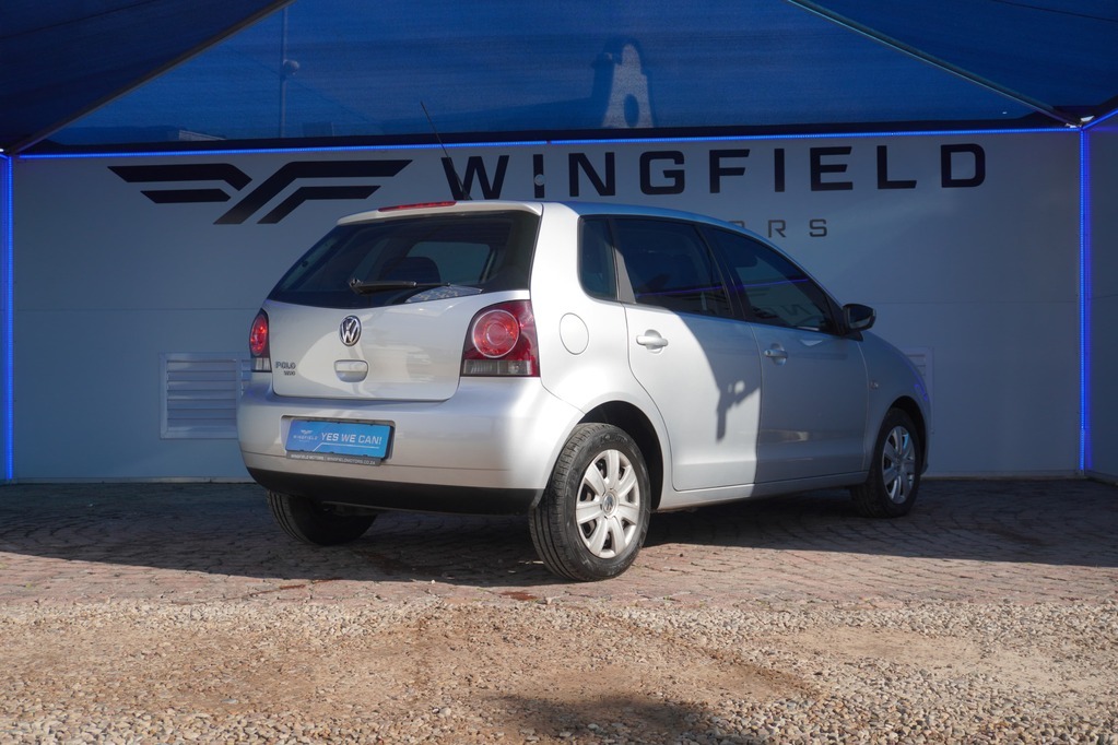 2014 VOLKSWAGEN POLO VIVO, Silver, 138681Kms, Manual, Hatchback, Petrol, R119 900, Wingfield CYD