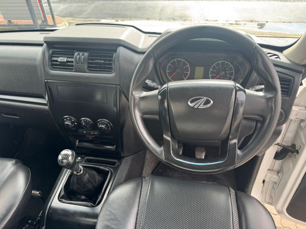 MAHINDRA PIK UP PIK UP 2.2 mHAWK S4 4X4 P/U S/C
