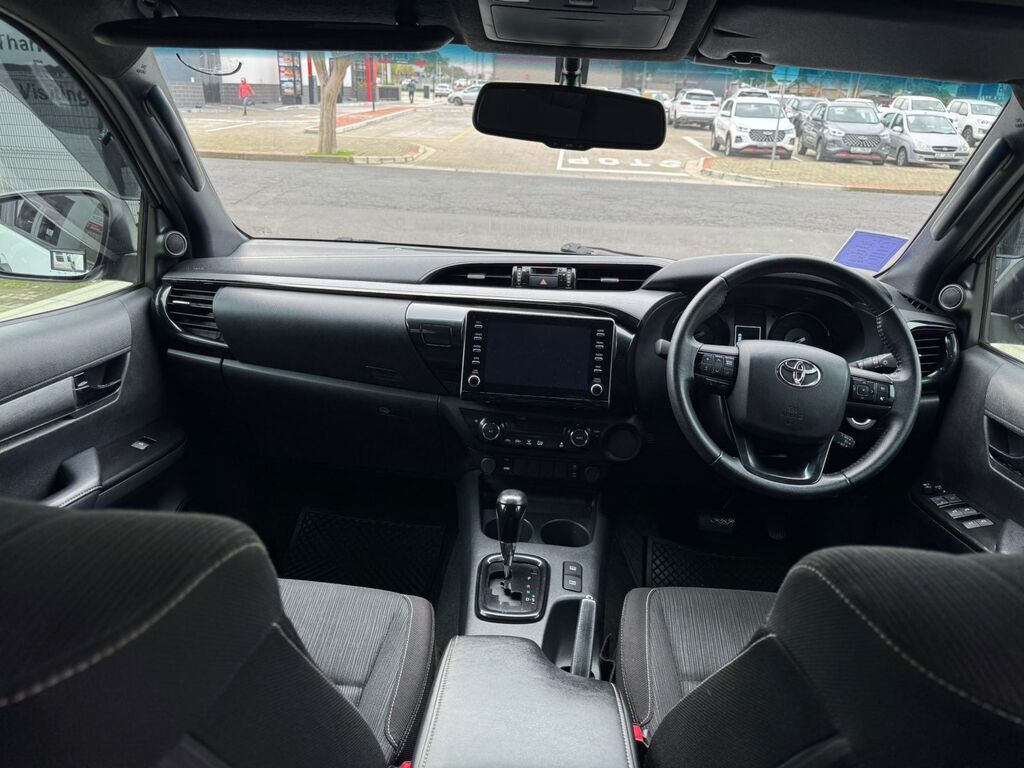 TOYOTA HILUX HILUX 2.8 GD-6 RB LEGEND A/T P/U D/C