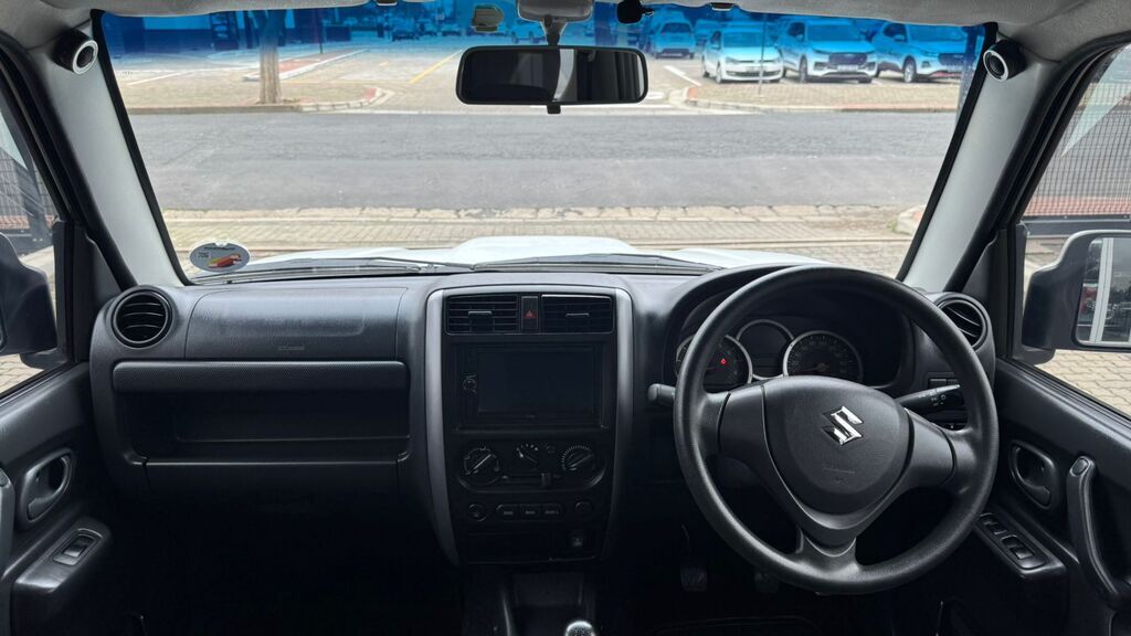 SUZUKI JIMNY JIMNY 1.3 - 9