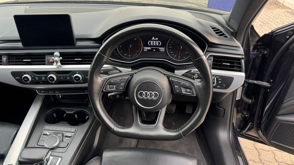 AUDI A4 A4 2.0T FSI SPORT STRONIC (B9) - 10