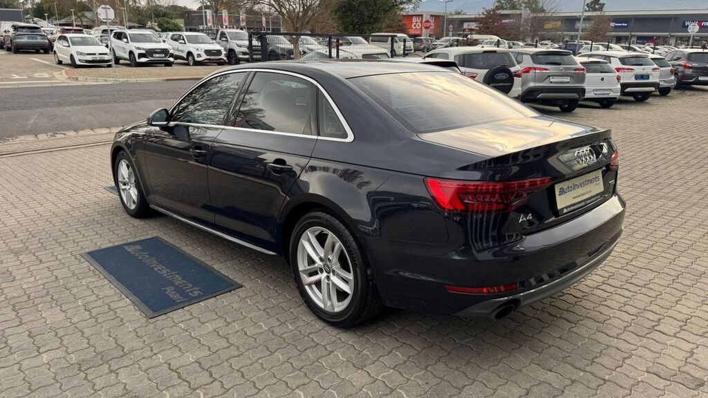 AUDI A4 A4 2.0T FSI SPORT STRONIC (B9) - 3