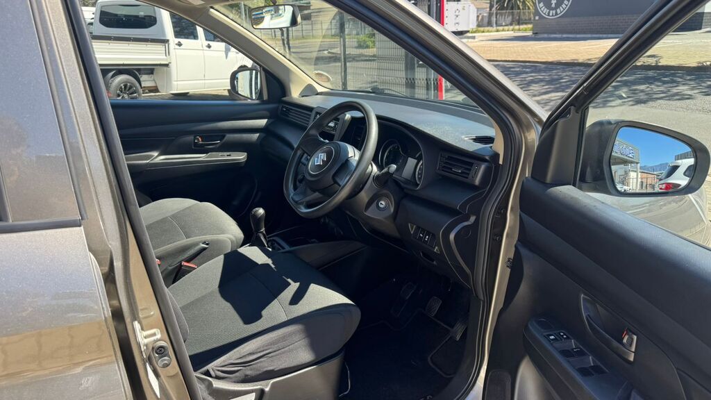 SUZUKI ERTIGA ERTIGA 1.5 GA - 10
