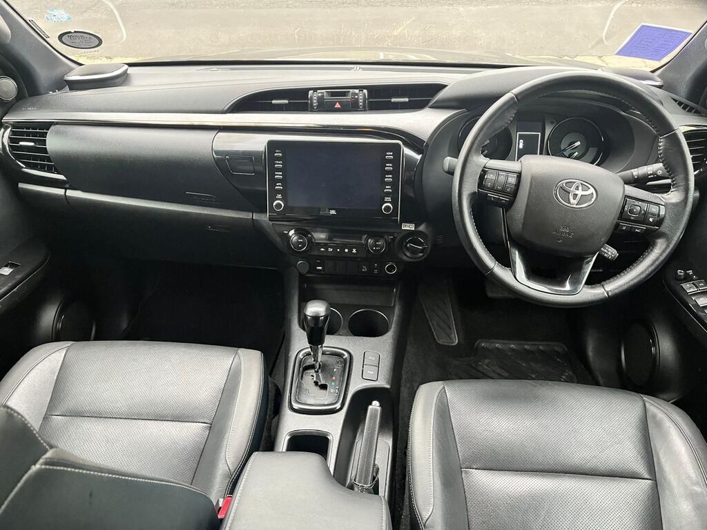TOYOTA HILUX HILUX 2.8 GD-6 RB LEGEND 4X4 A/T P/U D/C - 10