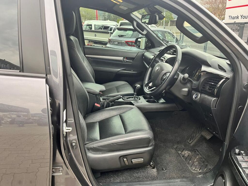 TOYOTA HILUX HILUX 2.8 GD-6 RB LEGEND 4X4 A/T P/U D/C - 13