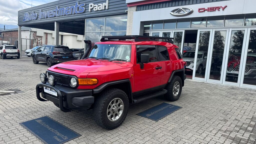 TOYOTA LANDCRUISER FJ CRUISER 4.0 V6 - 1