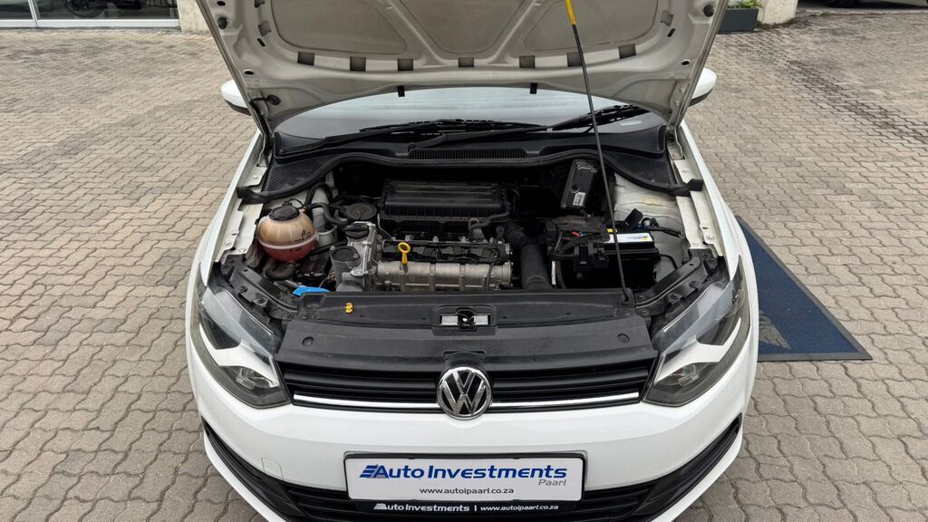 VOLKSWAGEN POLO VIVO POLO VIVO 1.6 HIGHLINE (5DR)