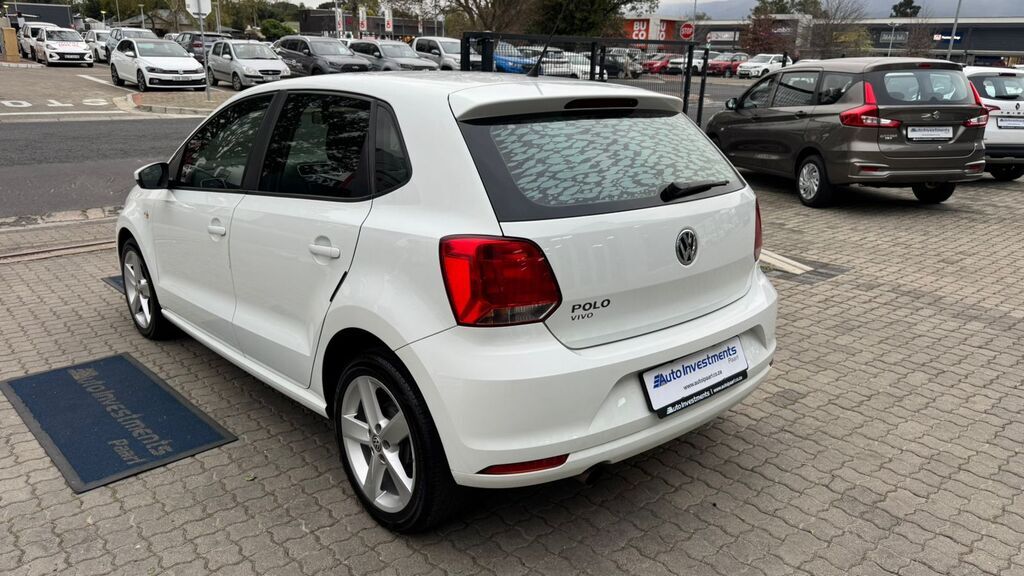 VOLKSWAGEN POLO VIVO POLO VIVO 1.6 HIGHLINE (5DR)