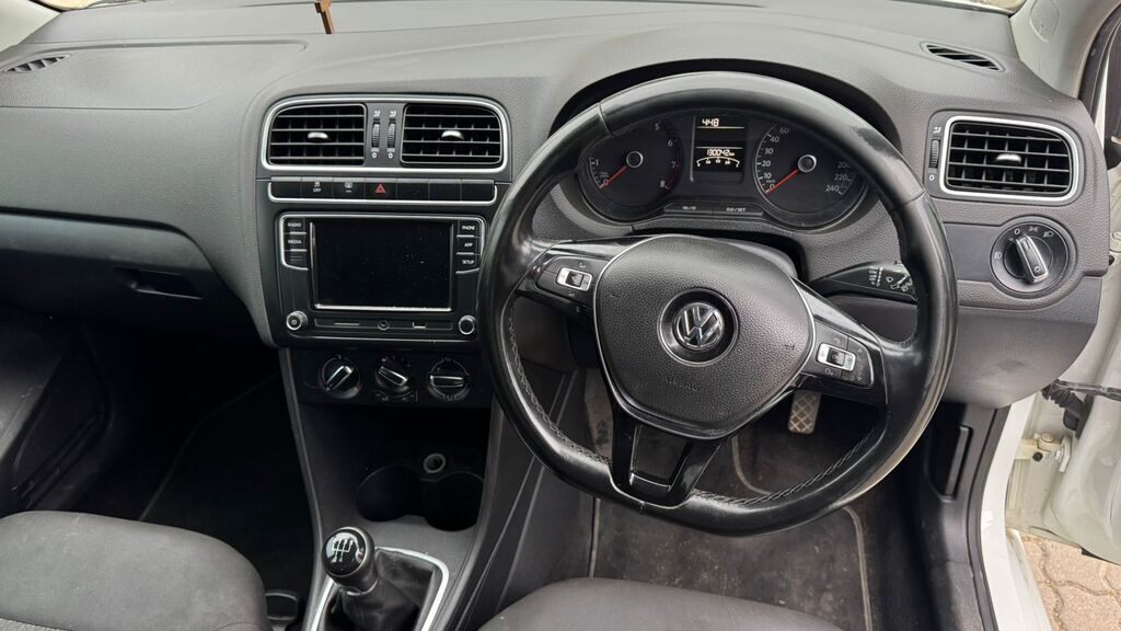 VOLKSWAGEN POLO VIVO POLO VIVO 1.6 HIGHLINE (5DR)