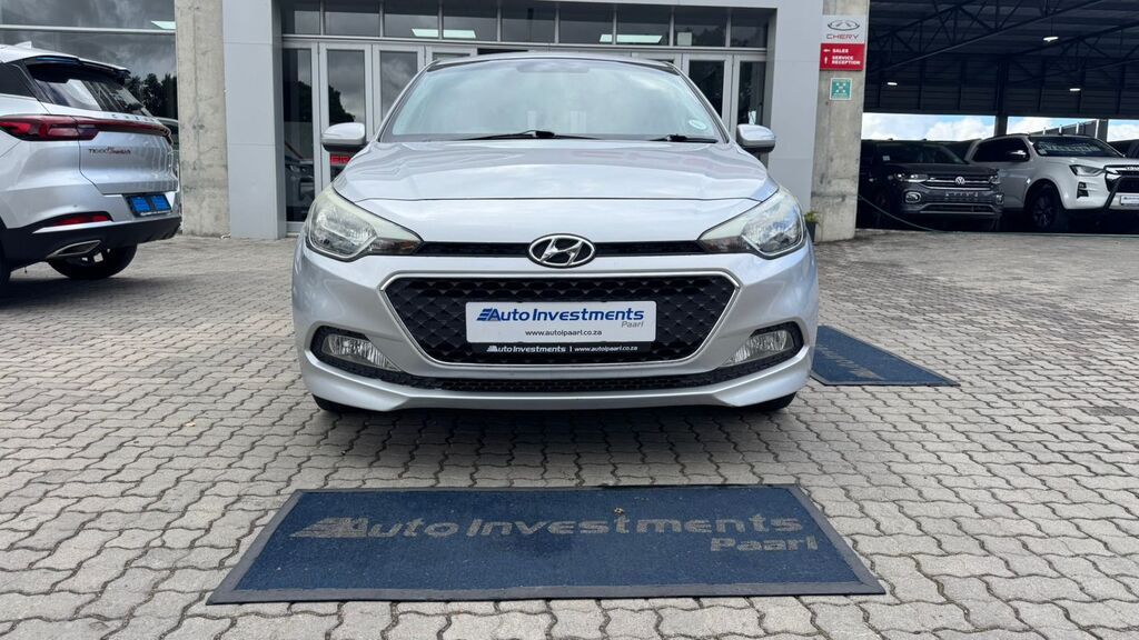 HYUNDAI I20 i20 1.4 FLUID A/T - 3