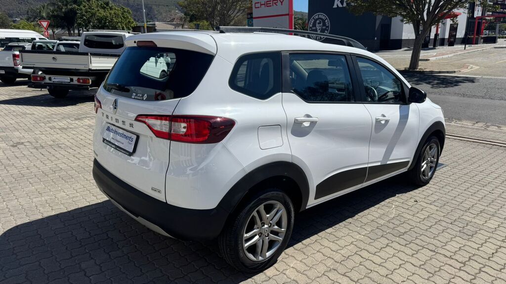 RENAULT TRIBER TRIBER 1.0 PRESTIGE AMT - 8