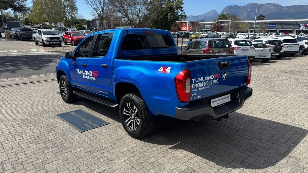 FOTON TUNLAND TUNLAND 2.0T G7 LUXURY 4X4 A/T P/U D/C - 4
