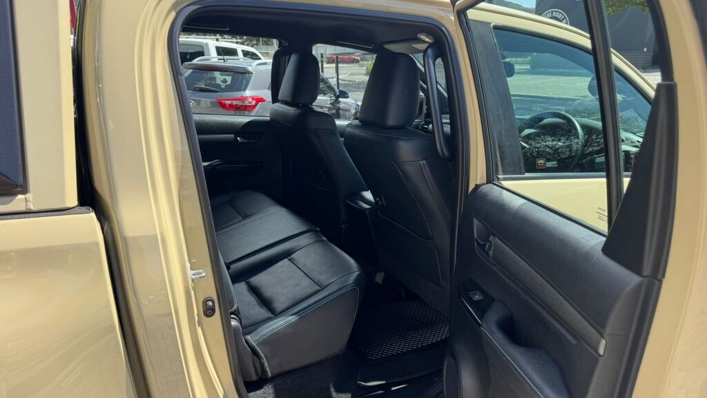 TOYOTA HILUX HILUX 2.8 GD-6 RB LEGEND 4X4 P/U D/C