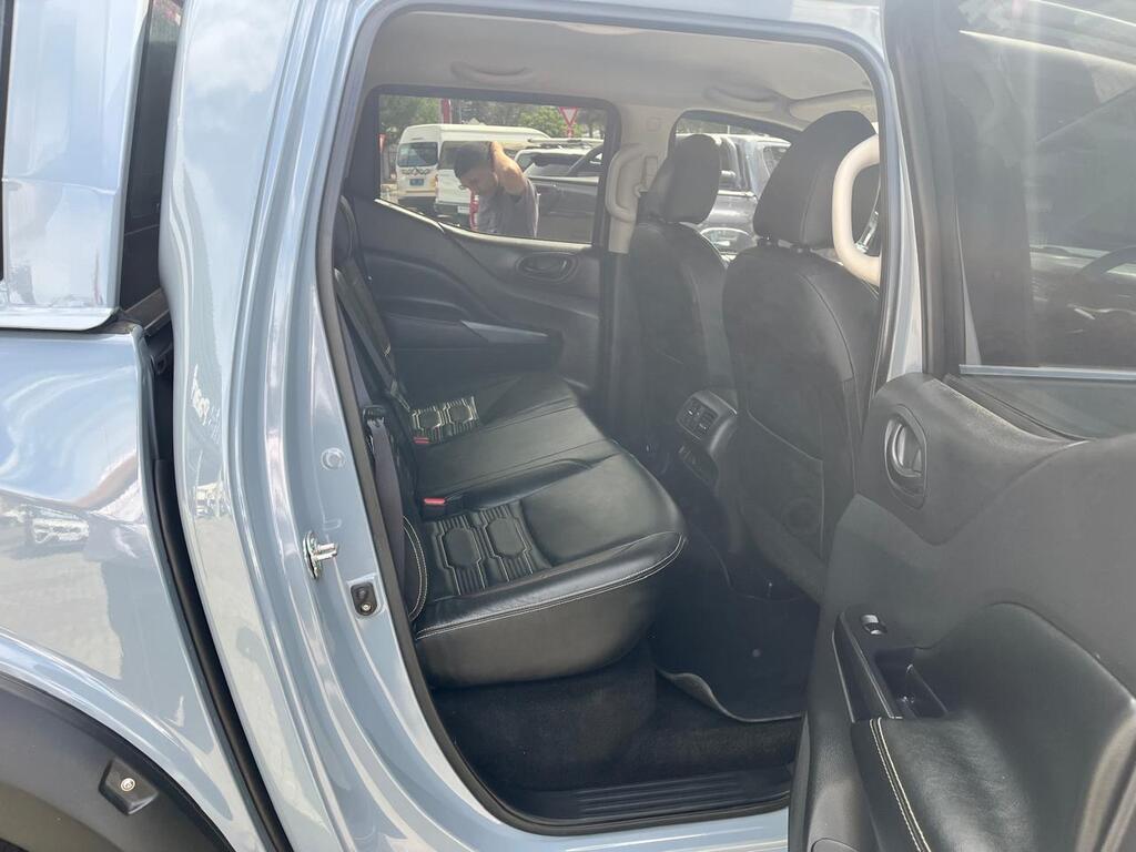 NISSAN NAVARA NAVARA 2.5DDTi PRO-4X 4X4 A/T D/C P/U - 7