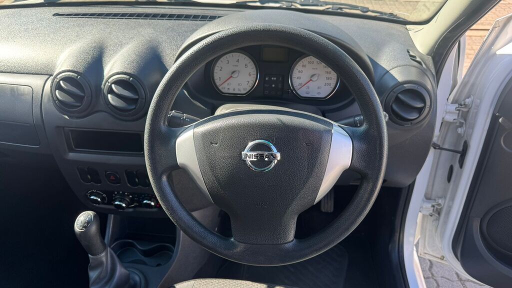 NISSAN NP200 NP200 1.6  A/C SAFETY PACK P/U S/C - 11