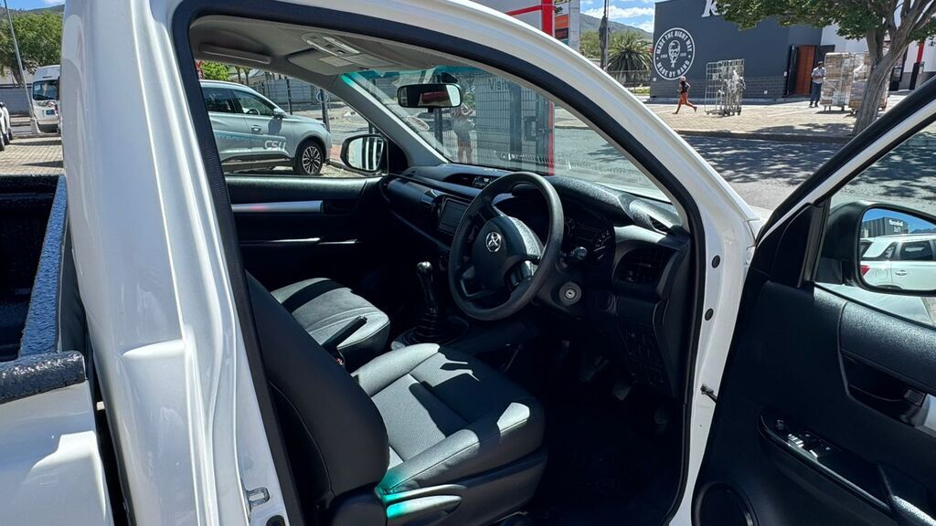 TOYOTA HILUX HILUX 2.4 GD S A/C P/U S/C