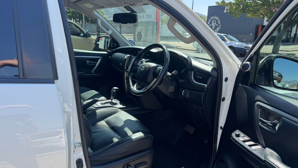 TOYOTA FORTUNER FORTUNER 2.8GD-6 4X4 A/T