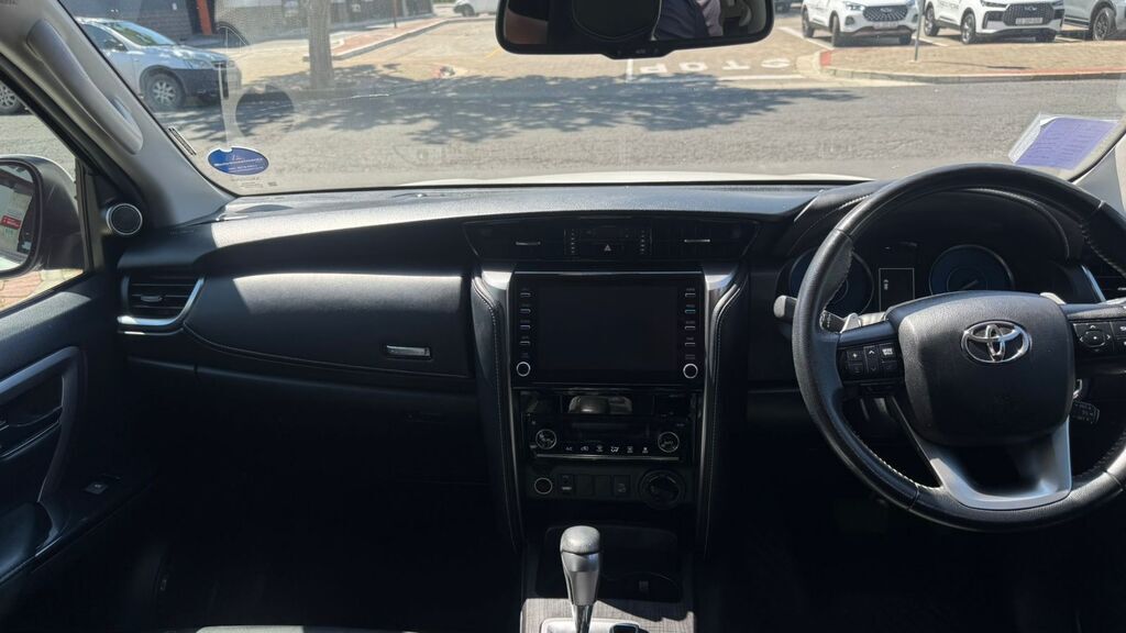 TOYOTA FORTUNER FORTUNER 2.8GD-6 4X4 A/T