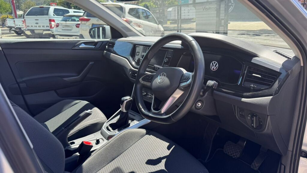 VOLKSWAGEN POLO POLO 1.0 TSI LIFE DSG - 10