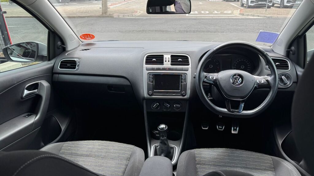 VOLKSWAGEN POLO VIVO POLO VIVO 1.6 MAXX (5DR) - 11