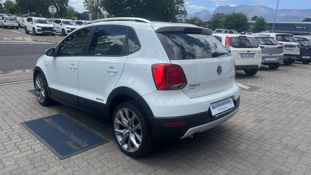 VOLKSWAGEN POLO VIVO POLO VIVO 1.6 MAXX (5DR) - 6